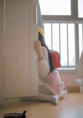 极品粉嫩学生在线_剧情片完整版观看