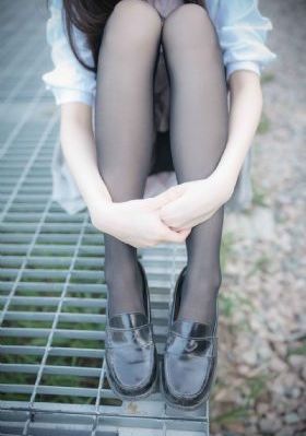 久久免费久久_吉吉电影在线观看