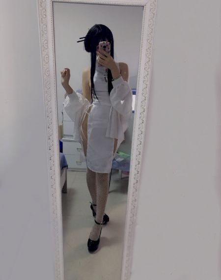 国产av色噜噜一区二区三区_电影未删减版
