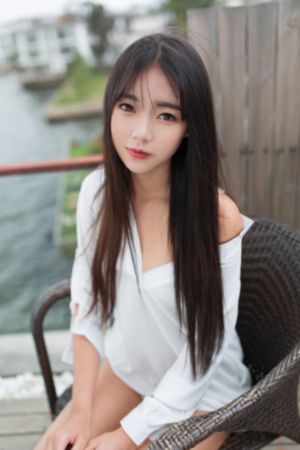 我学生的妈妈双字ID4未册板_720在线观看视频