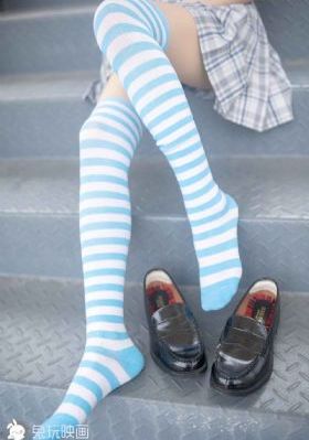 人妻大战黑人白浆狂泄_HD高清完整版